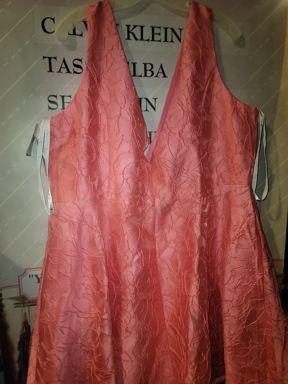 Pink Textured V-Neck Party Dress By Jules & Cleo - Picture 4 of 4